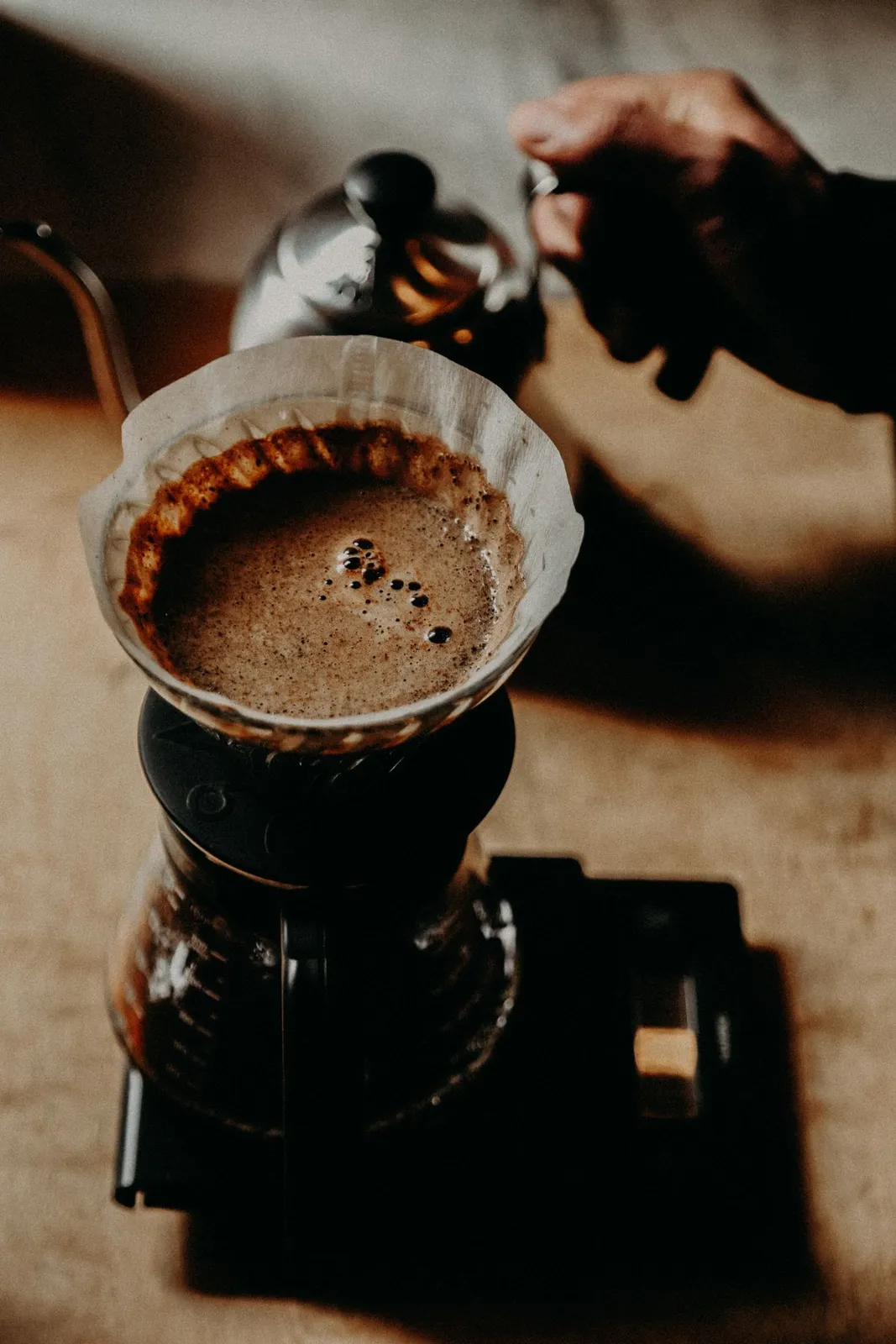 Specialty coffee pour ritual